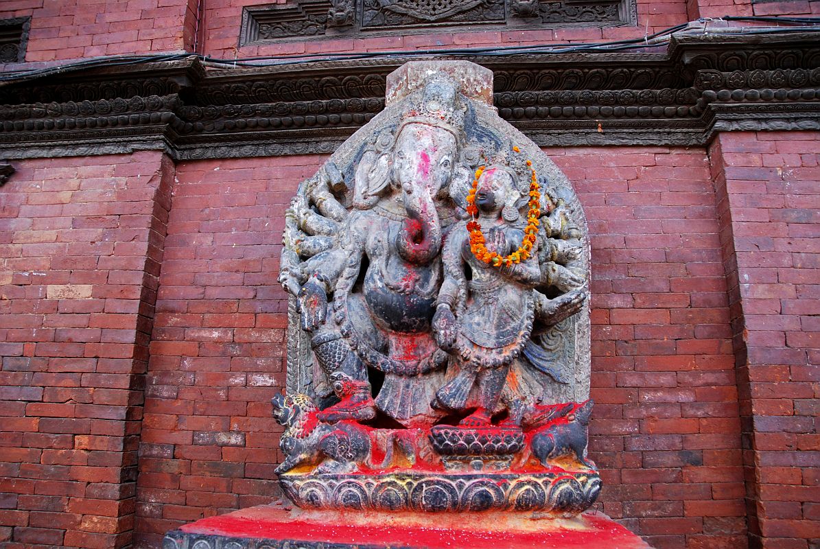 Kathmandu Patan Durbar Square 05 Statue Of Ganesh Outside Sundari Chowk 
